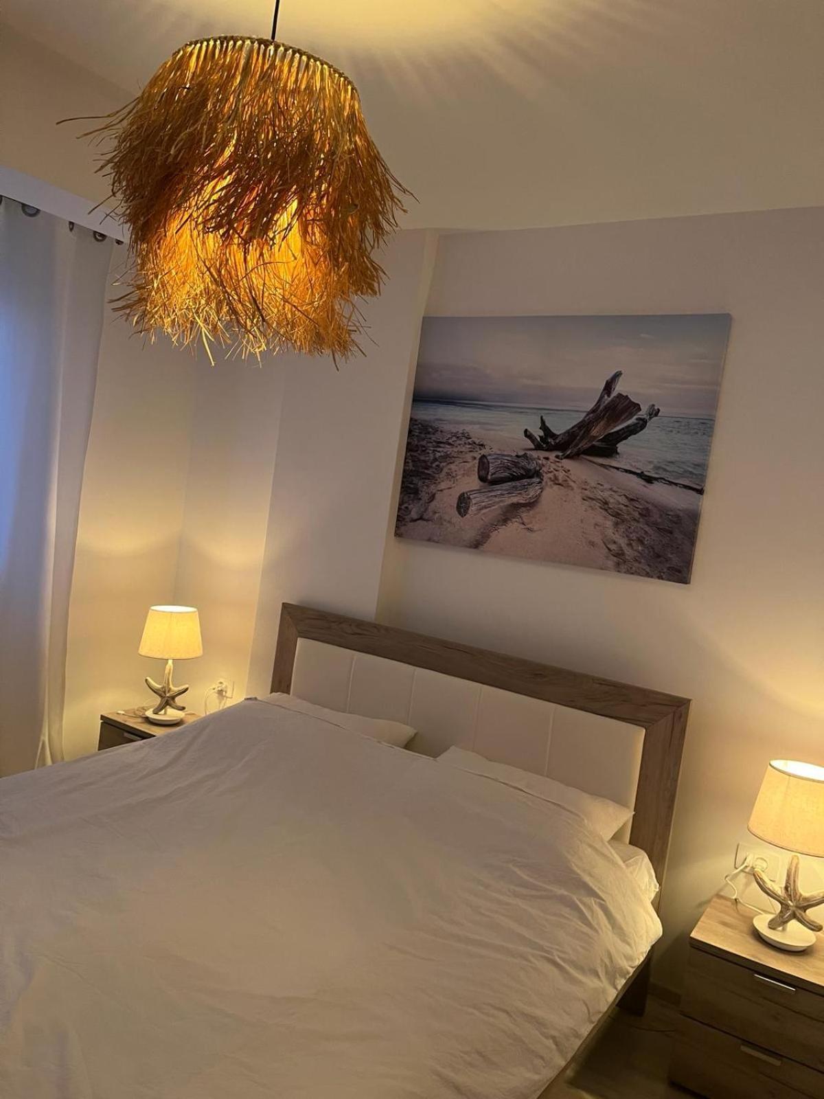Fun&Sun Apartment Navodari Bagian luar foto