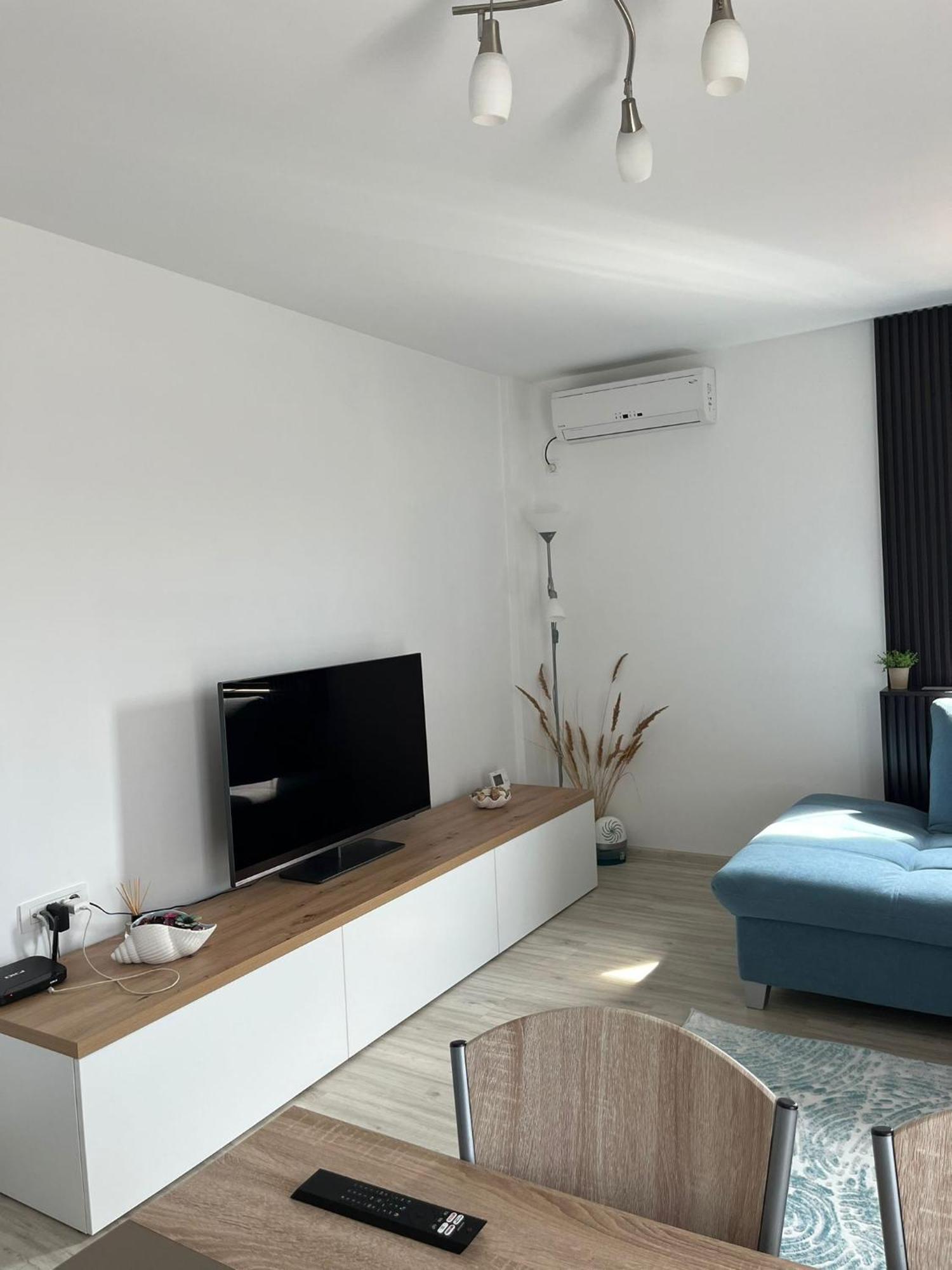 Fun&Sun Apartment Navodari Bagian luar foto